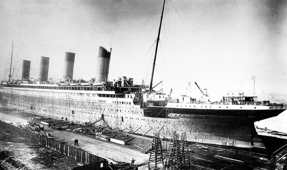titanic sinking history