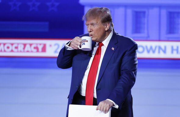 Trump sipping tea
